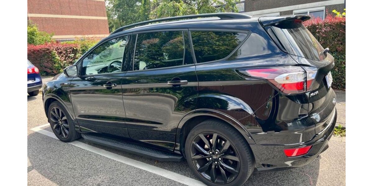 Ford Kuga 186.000 km 11.900 &euro; Kempen 47906