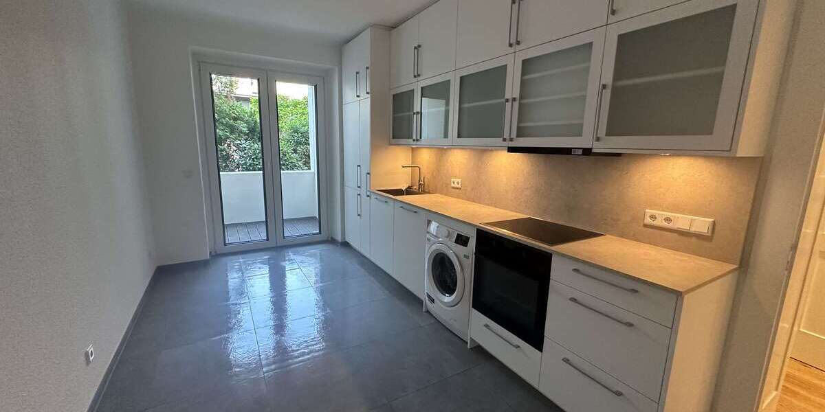 Etagenwohnung Düsseldorf Niederkassel - 2.5 Zimmer, 80 m&sup2;, 1.500&euro; | Angebot:26914232