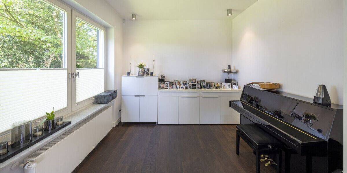 Einfamilienhaus Meerbusch Strümp - 6 Zimmer, 210 m&sup2;, 1.380.000&euro; | Angebot:26852740