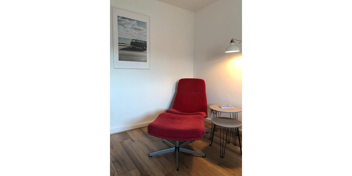 Dachgeschoßwohnung Düsseldorf Stadtbezirk 3 - 1 Zimmer, 38 m&sup2;, 1.090&euro; | Angebot:25405175