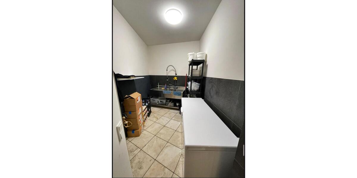 Gewerbeobjekt Krefeld - 1.050&euro; | Angebot:24801117