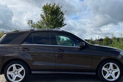 Mercedes-Benz ML 350 204.000 km 17.500 &euro; Heinsberg 52525