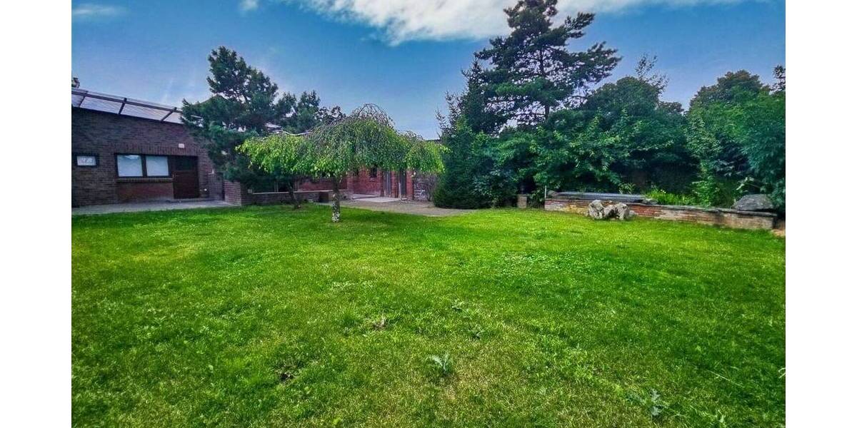 Einfamilienhaus Viersen Rahser - 8 Zimmer, 240 m&sup2;, 250.000&euro; | Angebot:26644037