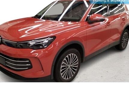 VW Tiguan 8.271 km 43.780 &euro; Moers 47441