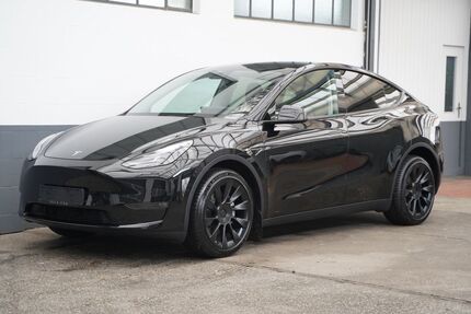 Tesla Model Y 19.998 km 40.750 &euro; Mönchengladbach 41236