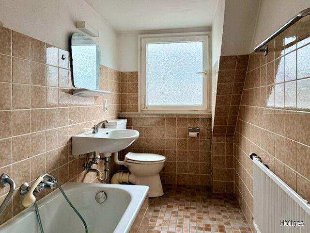 Reihenmittelhaus Mönchengladbach Waldhausen - 7 Zimmer, 192 m&sup2;, 349.000&euro; | Angebot:25698278