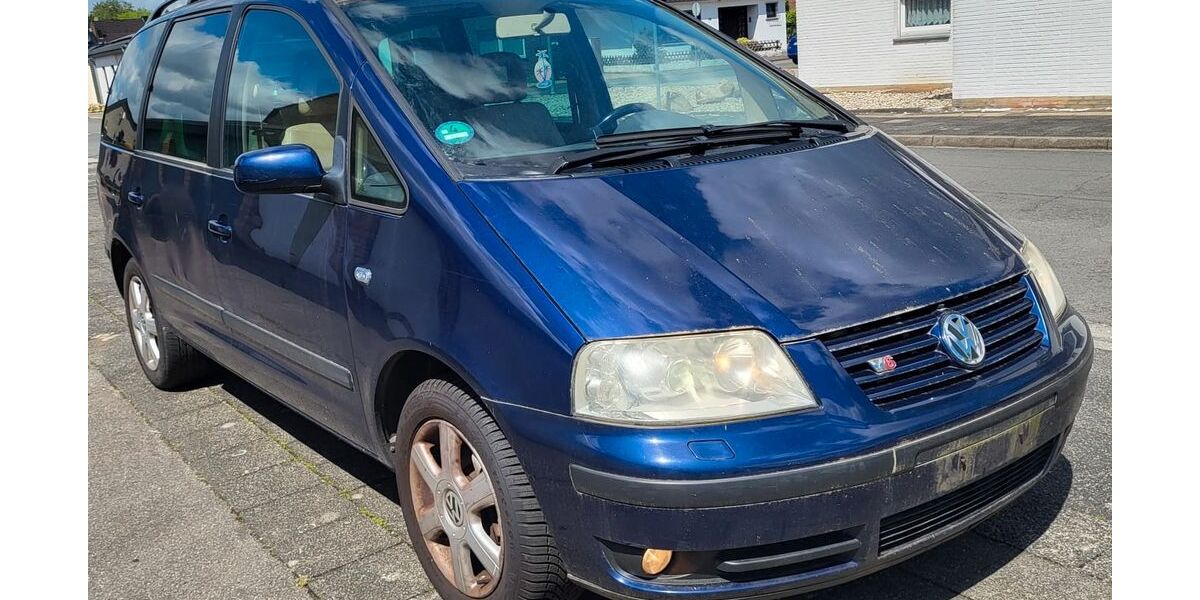 VW Sharan 268.010 km 3.350 &euro; WEGBERG 41844