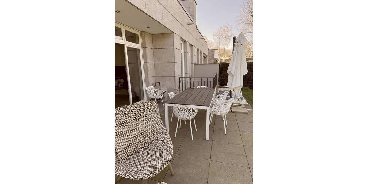 Doppelhaushälfte Meerbusch Büderich - 6 Zimmer, 242 m&sup2;, 8.500&euro; | Angebot:25997535