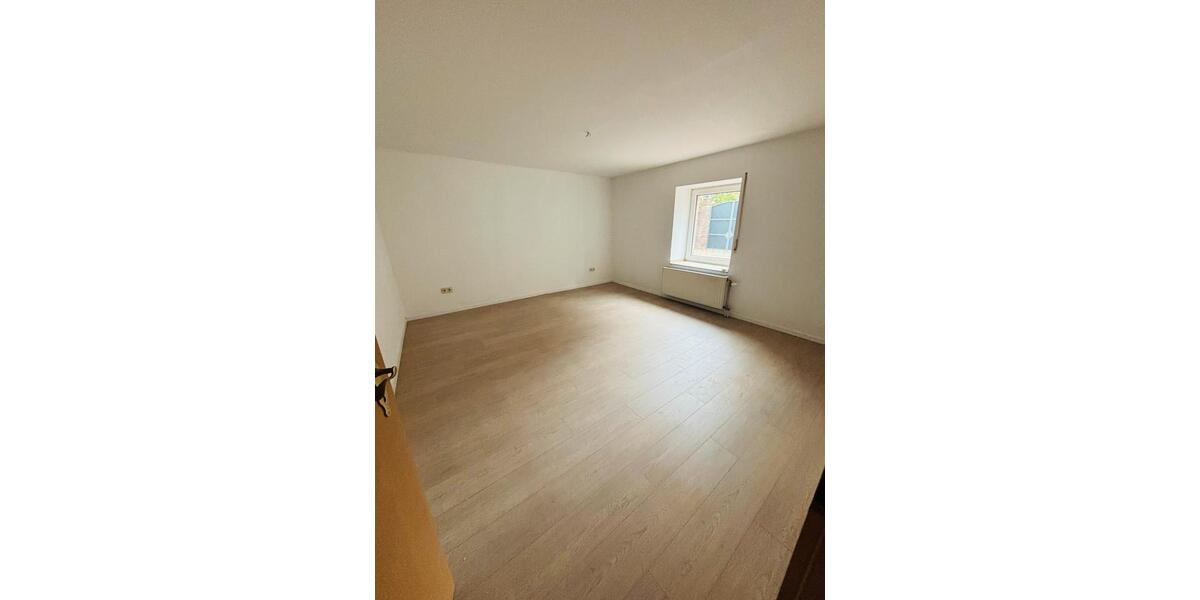 Erdgeschoßwohnung Niederkrüchten - 3 Zimmer, 84 m&sup2;, 670&euro; | Angebot:26496115