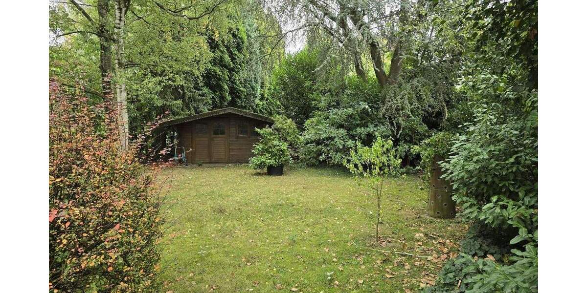 Einfamilienhaus Krefeld Traar - 7 Zimmer, 214 m&sup2;, 750.000&euro; | Angebot:25693386