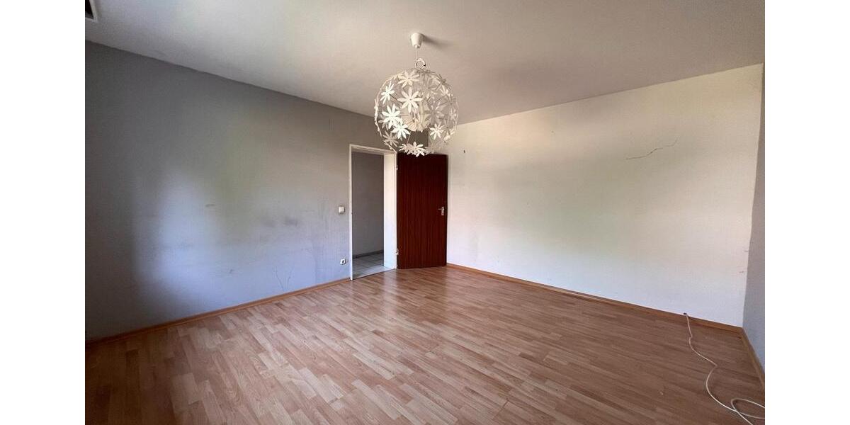 Erdgeschoßwohnung Mönchengladbach West - 4 Zimmer, 90 m&sup2;, 219.000&euro; | Angebot:27096932