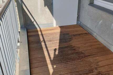 Wohnung Krefeld Krefeld-Mitte - 3 Zimmer, 65 m&sup2;, 590&euro; | Angebot:25896426