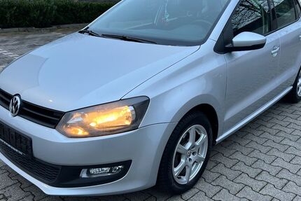 VW Polo 91.000 km 5.600 &euro; Mönchengladbach 41063