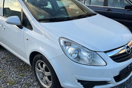 Opel Corsa 263.828 km 1.090 &euro; Mönchengladbach 41063