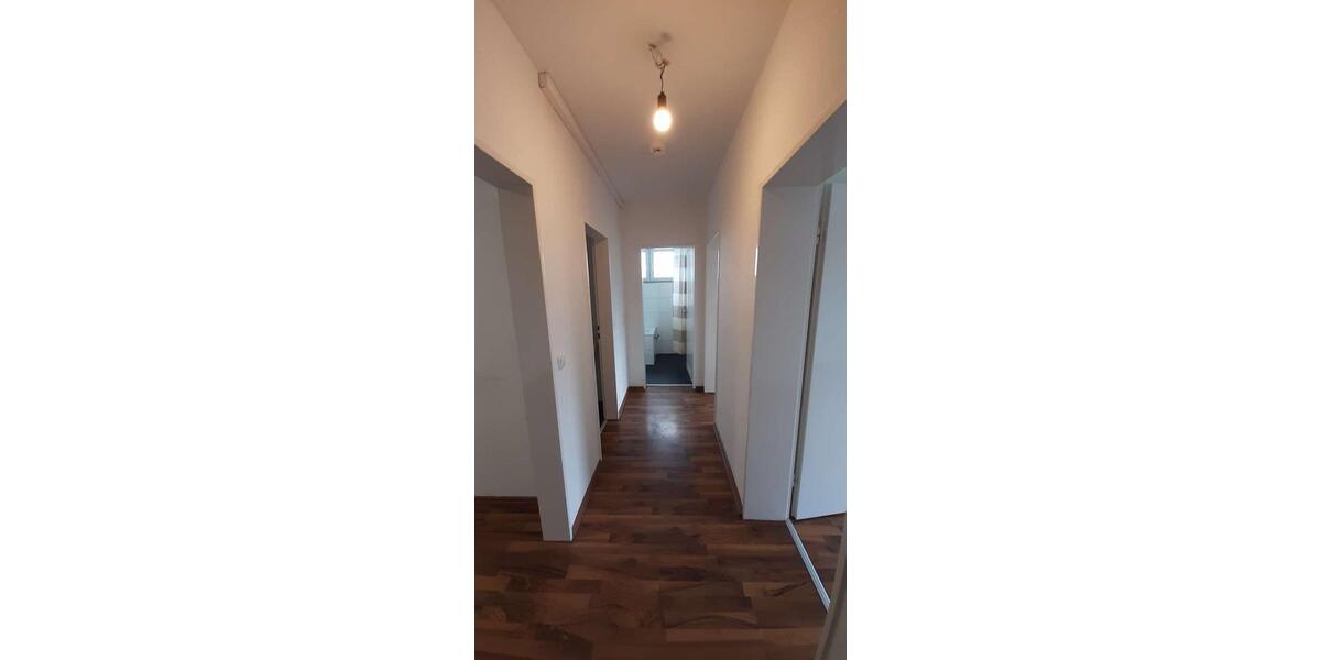 Etagenwohnung Krefeld Fischeln - 3 Zimmer, 77 m&sup2;, 723&euro; | Angebot:23511571