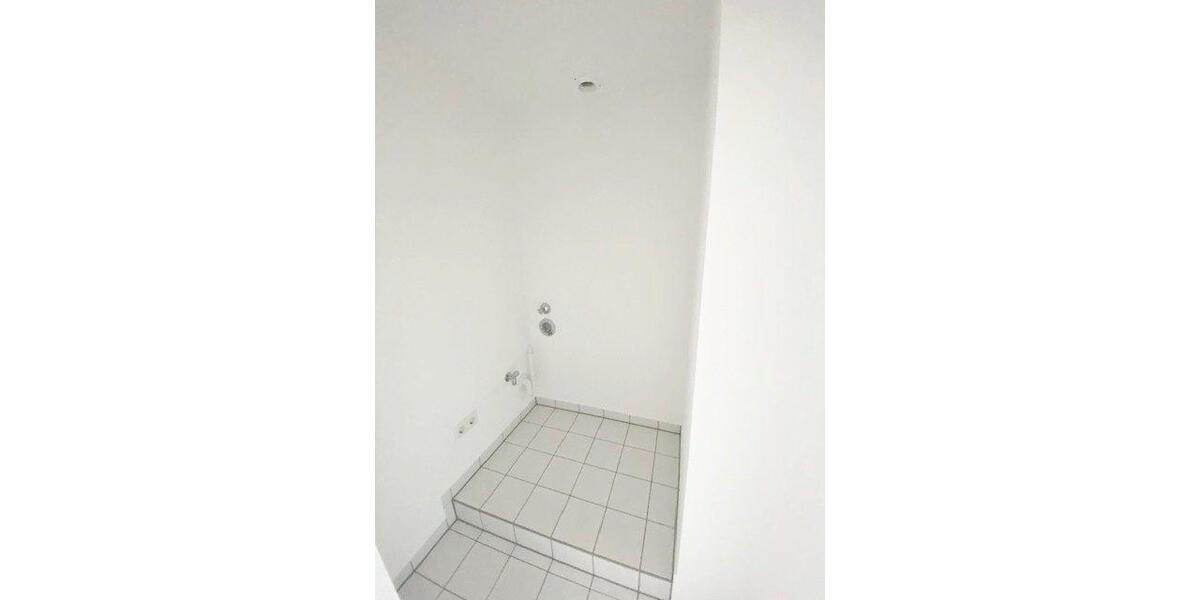 Etagenwohnung Krefeld - 1 Zimmer, 41 m&sup2;, 369&euro; | Angebot:26029174