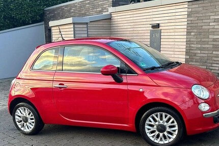 Fiat 500 78.000 km 7.100 &euro; Düsseldorf 40213