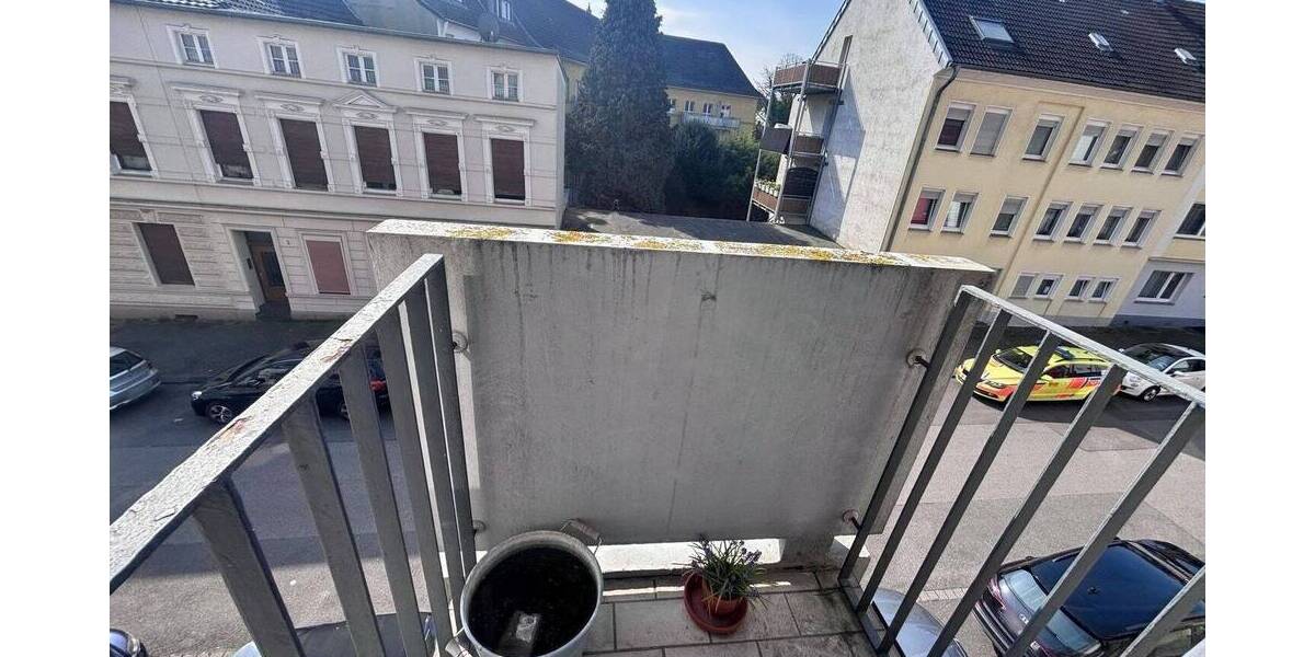 Etagenwohnung Mönchengladbach Stadtmitte - 2 Zimmer, 69 m&sup2;, 130.000&euro; | Angebot:26569334