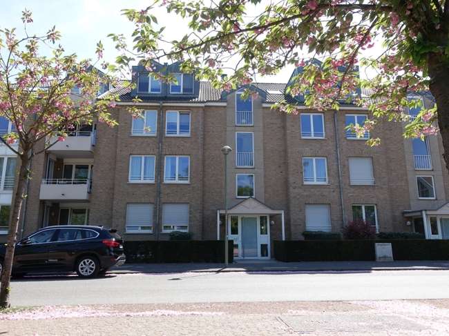 Etagenwohnung Meerbusch-Büderich Büderich - 2.5 Zimmer, 90 m&sup2;, 1.300&euro; | Angebot:24977974