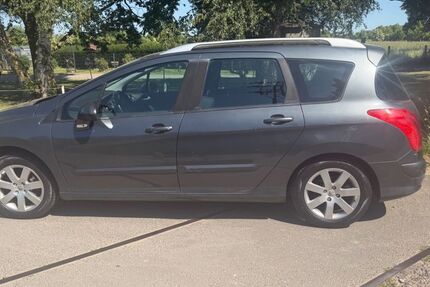 Peugeot 308 120.000 km 3.299 &euro; Willich 47877