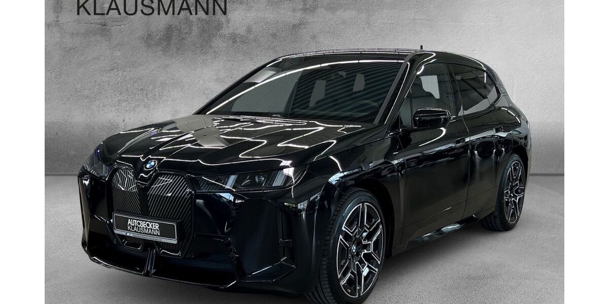 BMW iX 16.000 km 73.990 &euro; Krefeld 47800