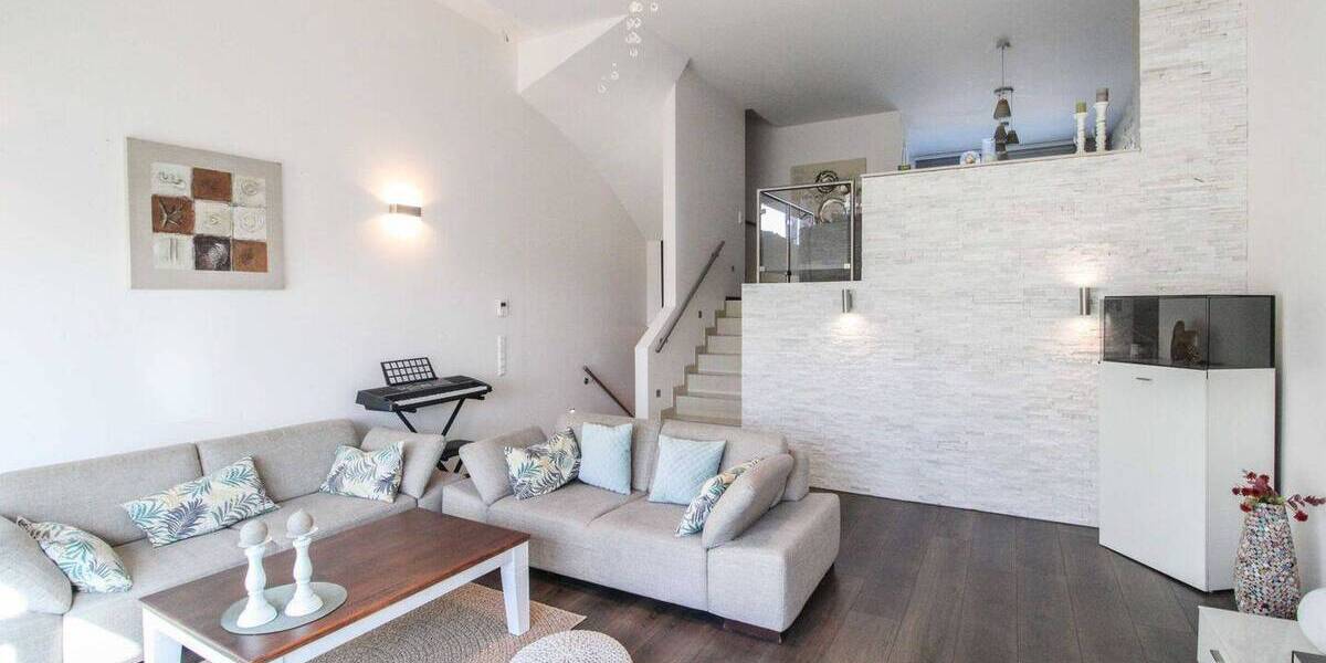 Reihenmittelhaus Mönchengladbach Rönneter - 5 Zimmer, 156 m&sup2;, 529.000&euro; | Angebot:25958668