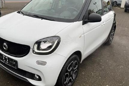 Smart ForFour 74.521 km 11.450 &euro; Erkelenz 41812
