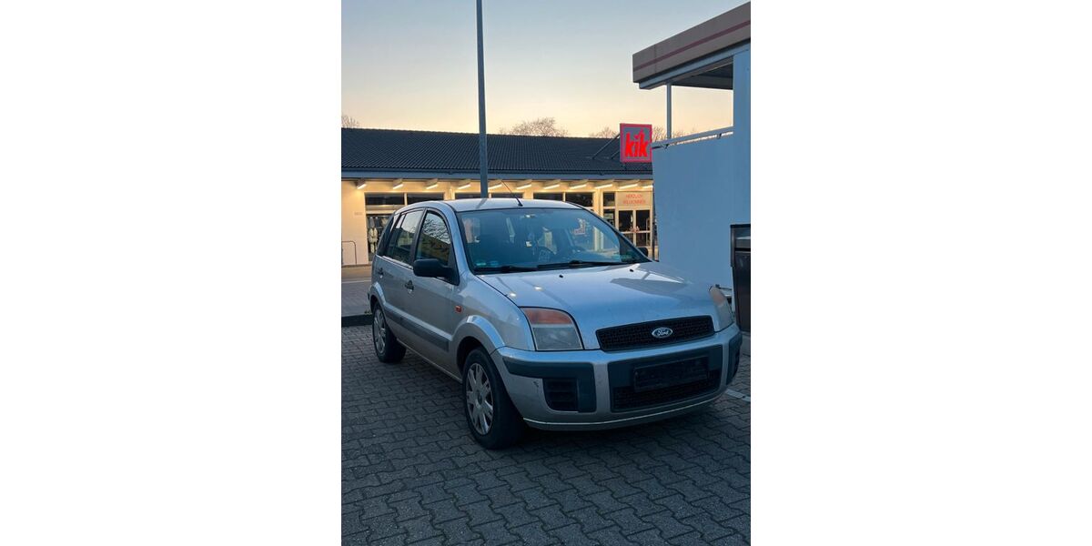 Ford Fusion 233.000 km 900 &euro; Hückelhoven 41836