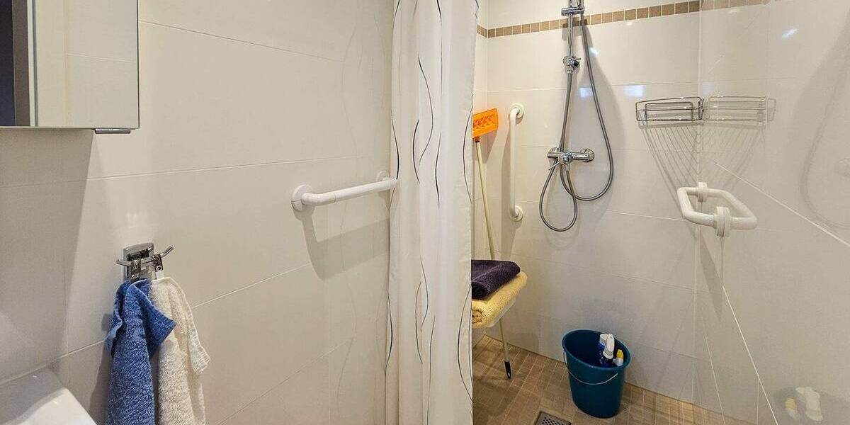 Einfamilienhaus Viersen Rahser - 8 Zimmer, 240 m&sup2;, 250.000&euro; | Angebot:26644037