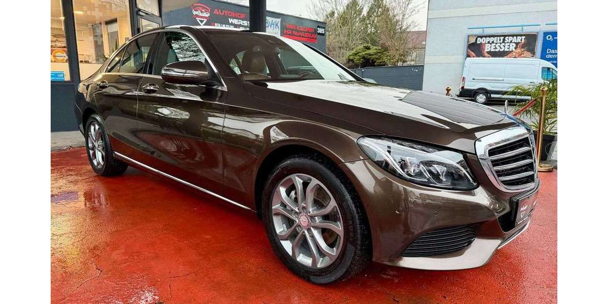 Mercedes-Benz C 220 208.513 km 16.990 &euro; Düsseldorf 40589