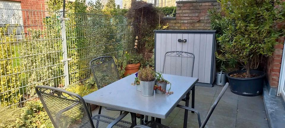 Etagenwohnung Grevenbroich - 6 Zimmer, 172 m&sup2;, 1.790&euro; | Angebot:25961233