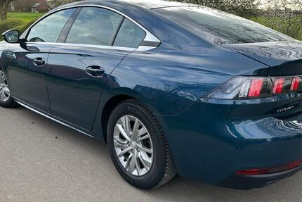 Peugeot 508 137.500 km 13.209 &euro; Mönchengladbach 41169
