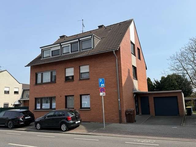 Einfamilienhaus Mönchengladbach Ost - 9 Zimmer, 228 m&sup2;, 470.000&euro; | Angebot:26822345