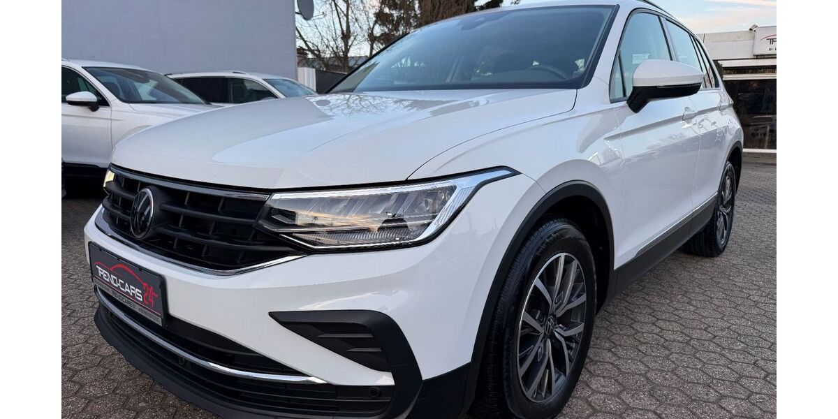 VW Tiguan 104.900 km 22.950 &euro; Mönchengladbach 41236