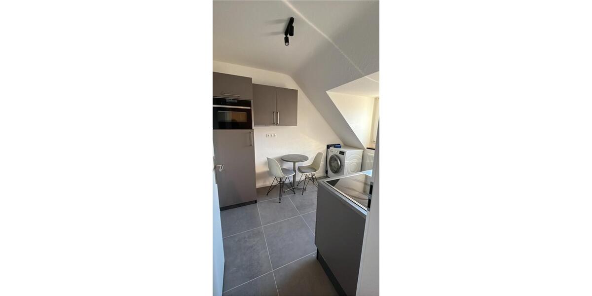 Dachgeschoßwohnung Korschenbroich - 2 Zimmer, 51 m&sup2;, 1.100&euro; | Angebot:25810571