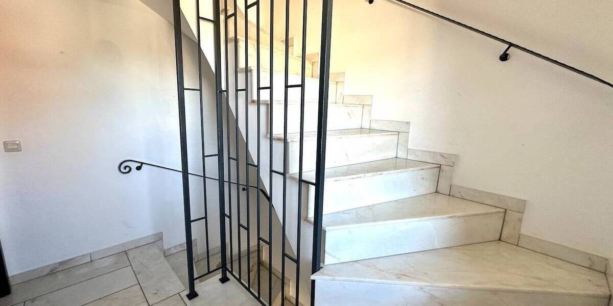 Reihenmittelhaus Neuss Rosellen - 6 Zimmer, 162 m&sup2;, 539.000&euro; | Angebot:26657261