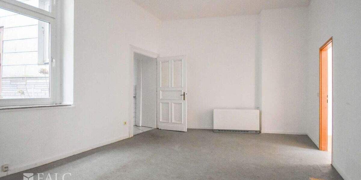 Etagenwohnung Krefeld Stadtmitte - 3 Zimmer, 75 m&sup2;, 625&euro; | Angebot:25742590