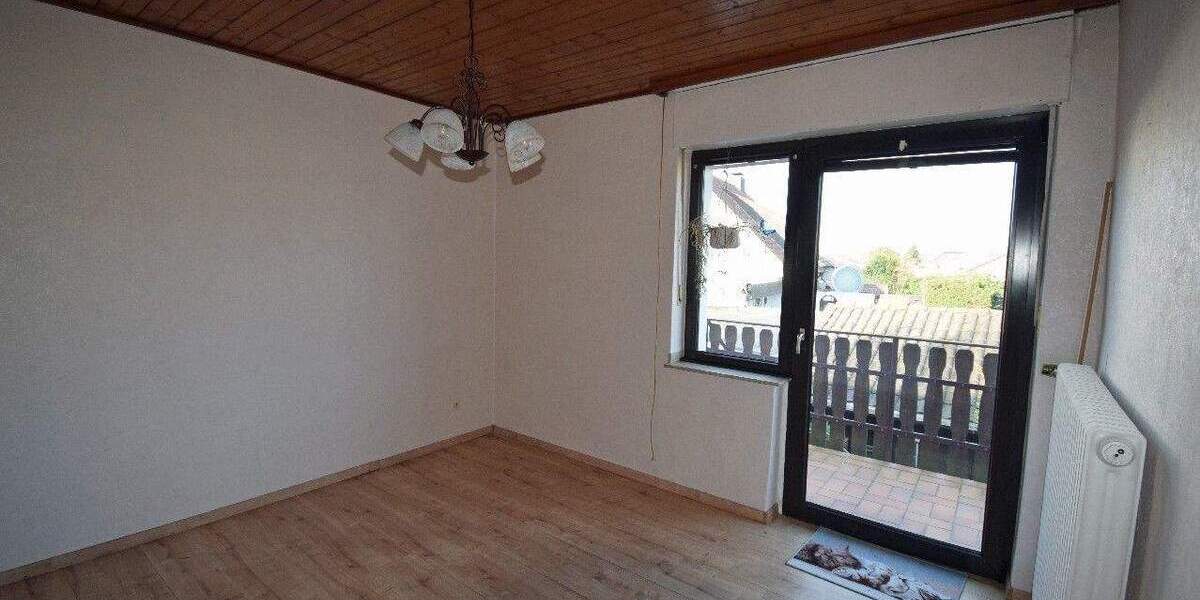 Mehrfamilienhaus, Wohnhaus Brüggen - 8 Zimmer, 153 m&sup2;, 393.000&euro; | Angebot:25696815