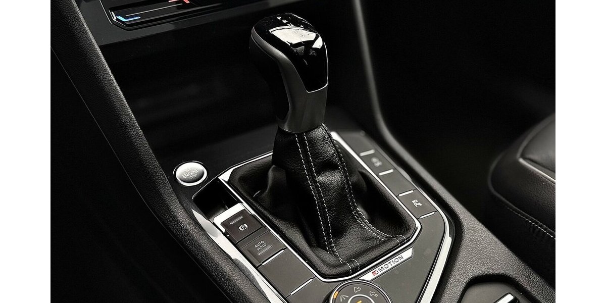 VW Tiguan R-Line 4Motion Pano Memory Keyless 14.600 km 42.900 &euro; Mönchengladbach 41066