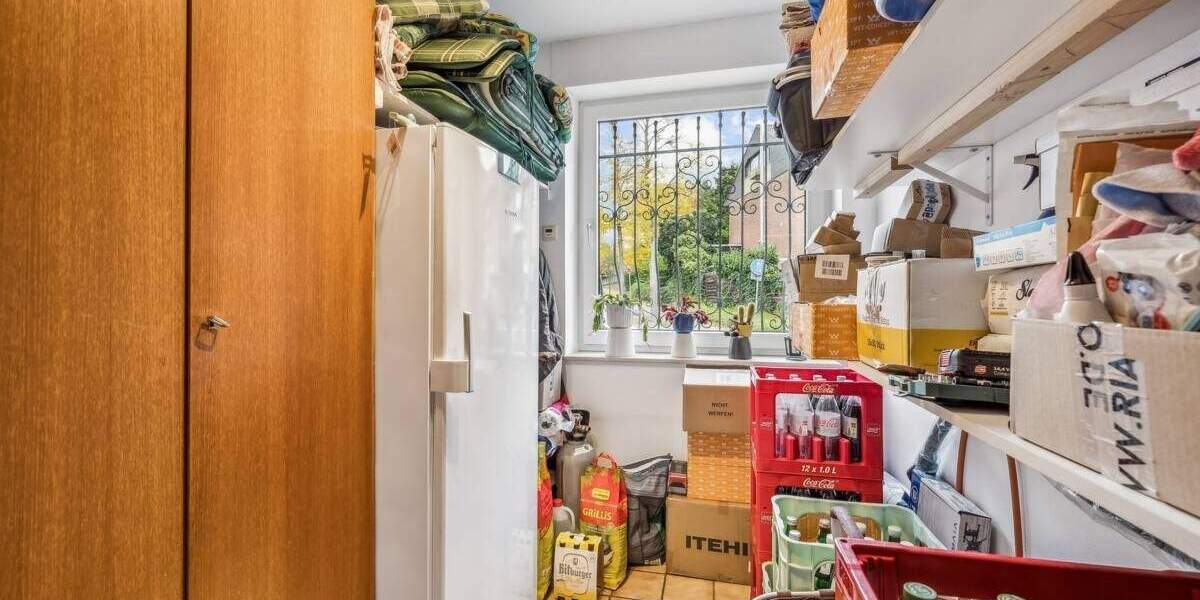 Einfamilienhaus Grevenbroich / Kapellen Kapellen - 5 Zimmer, 216 m&sup2;, 750.000&euro; | Angebot:25689632