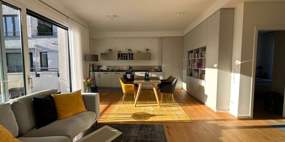 Etagenwohnung Düsseldorf Stadtbezirk 2 - 2 Zimmer, 74 m&sup2;, 1.400&euro; | Angebot:26057195