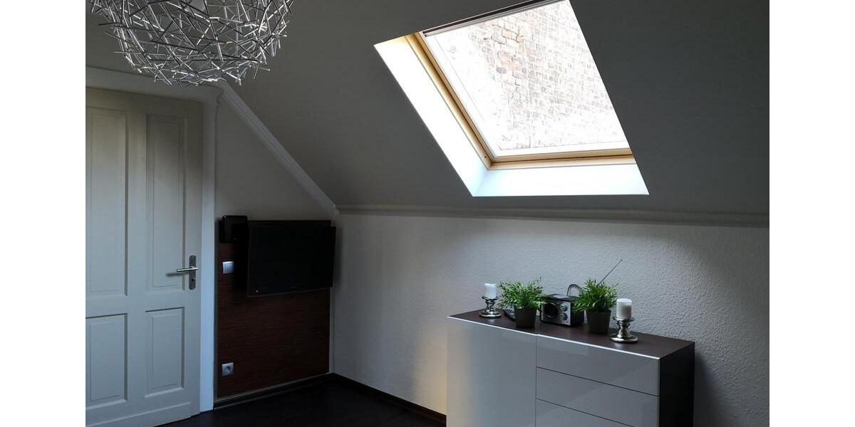 Dachgeschoßwohnung Mönchengladbach - 2 Zimmer, 50 m&sup2;, 950&euro; | Angebot:26620034