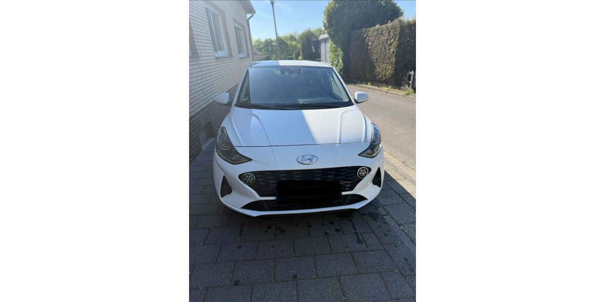 Hyundai i10 34.980 km 9.500 &euro; Grevenbroich 41517