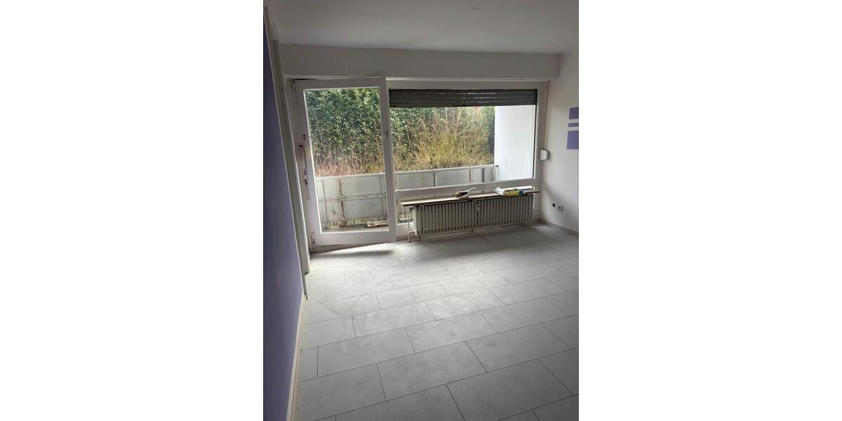 Hochparterre Neuss - 1 Zimmer, 35 m&sup2;, 130.000&euro; | Angebot:26766629