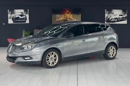 Lancia Delta 160.000 km 2.999 &euro; Wegberg 41844