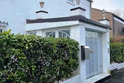 Haus Neuss Furth-Mitte - 6 Zimmer, 164 m&sup2;, 215.000&euro; | Angebot:25445111