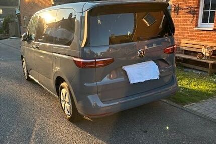 VW T7 Multivan 28.000 km 49.100 &euro; Mönchengladbach 41189