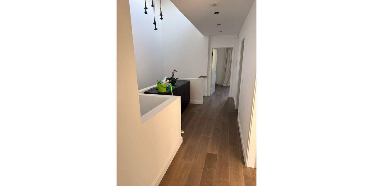 Doppelhaushälfte Meerbusch Büderich - 6 Zimmer, 242 m&sup2;, 8.500&euro; | Angebot:26554984