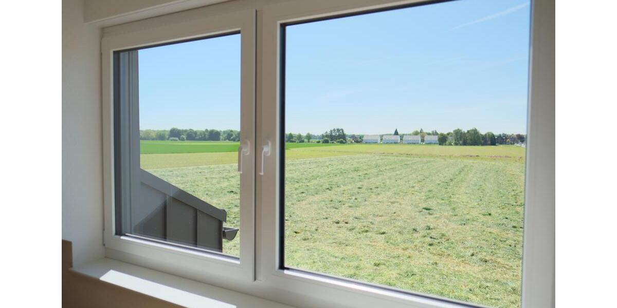 Reihenhaus Mönchengladbach West - 3 Zimmer, 130 m&sup2;, 1.700&euro; | Angebot:26429794