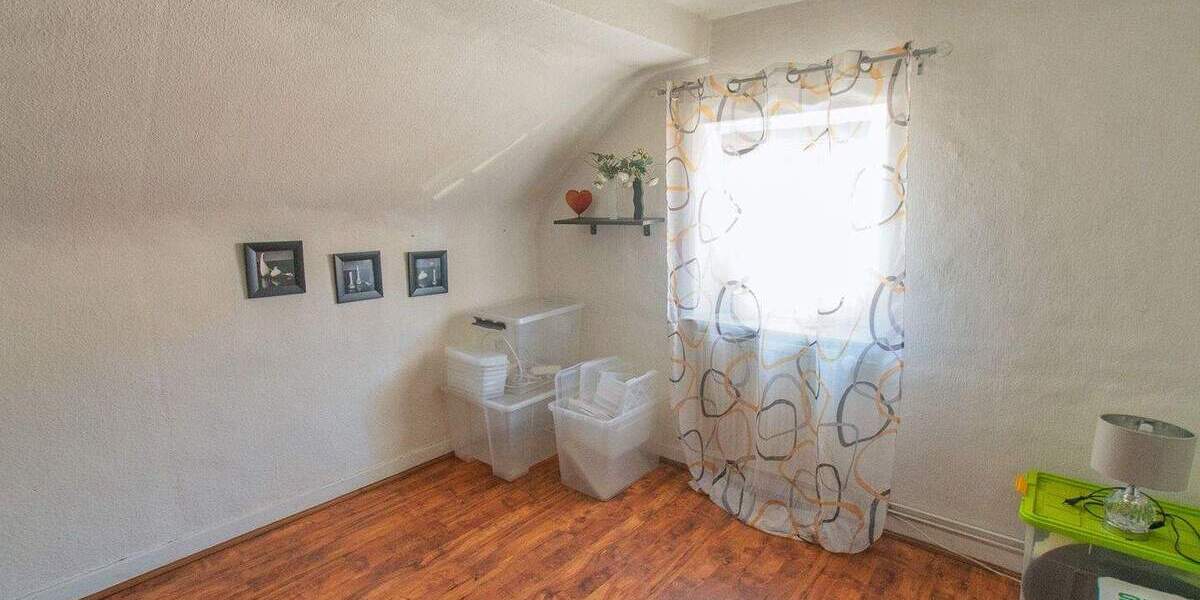 Einfamilienhaus Heinsberg Karken - 4 Zimmer, 119 m&sup2;, 370.000&euro; | Angebot:25691130